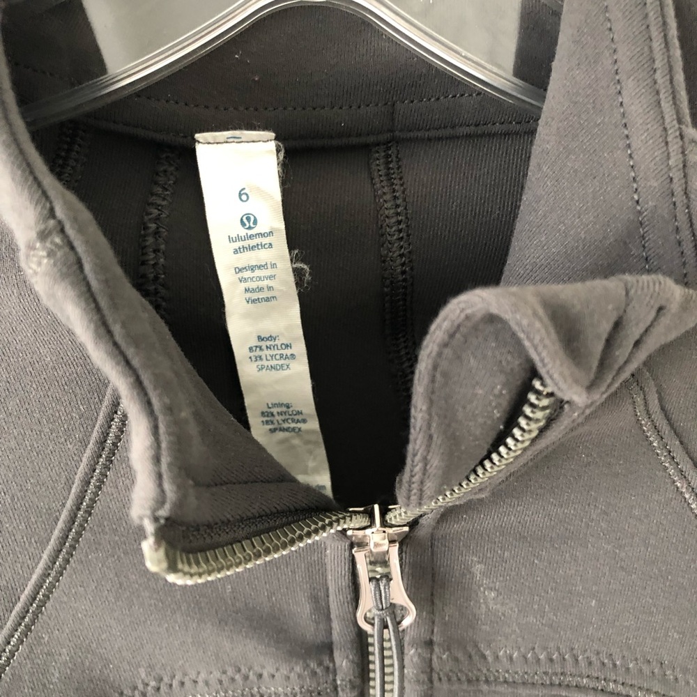 Lululemon Forme Jacket - Picture 2 of 2
